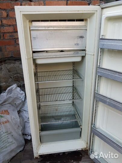 Холодильник ЗИЛ 64