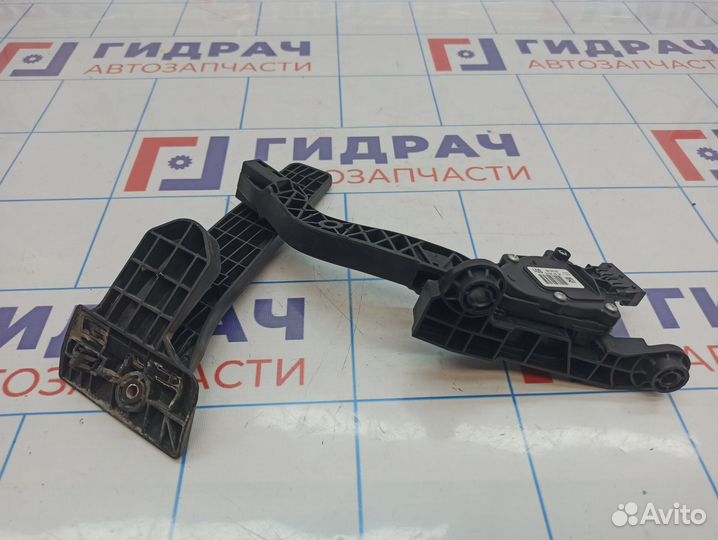 Педаль газа Hyundai Elantra (MD) 32700-3X100