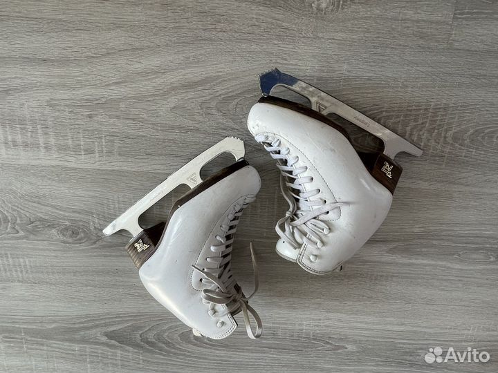 Коньки Risport RF 3 размер 220