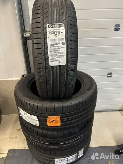 Continental ContiSportContact 5 SUV 255/55 R19 V