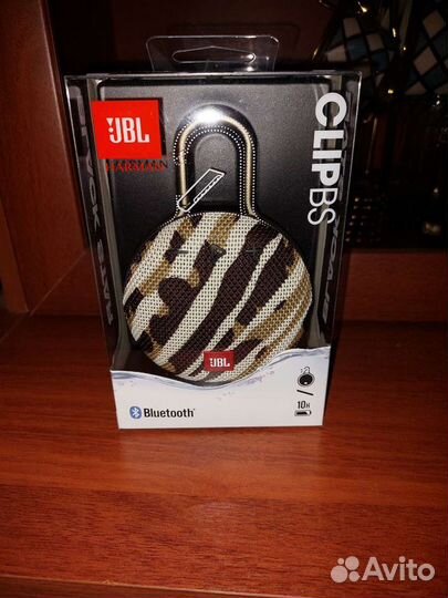 Колонка jbl clip 3