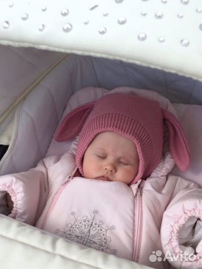 Шапка шлем вязаная для малышей