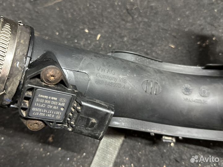 Патрубок интеркулера VAG 1.6 TDI CAY