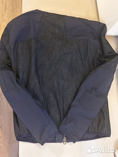 Куртка женская