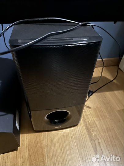 Саундбар с сабом