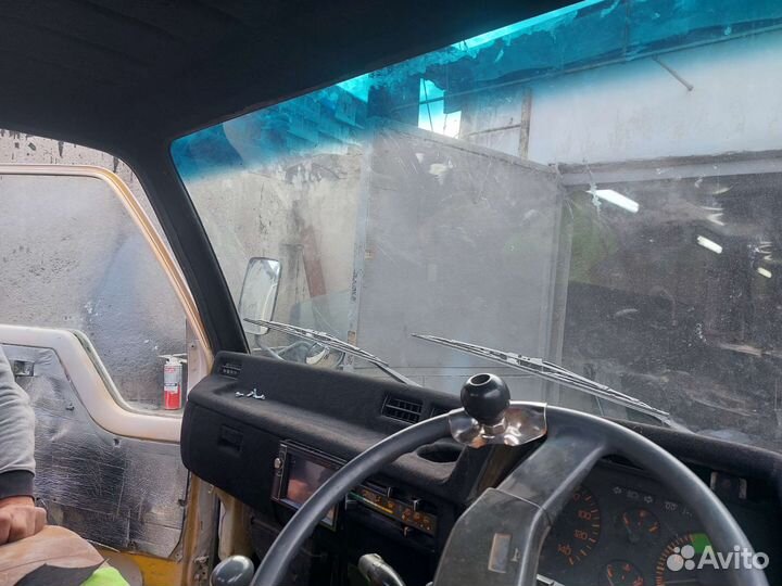 Mitsubishi Fuso Canter с КМУ, 1993