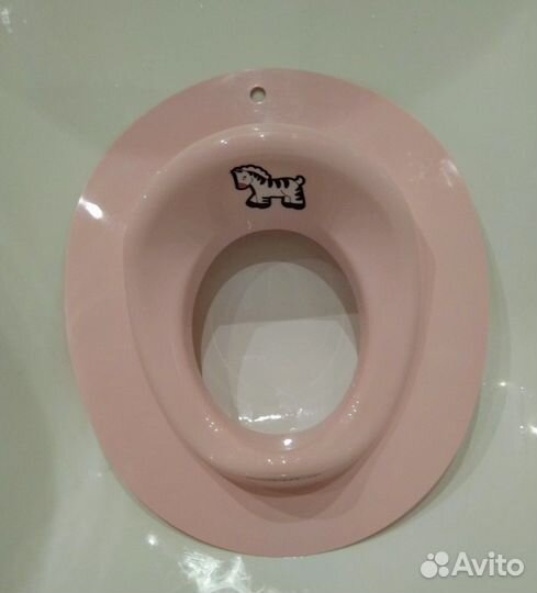 Сиденье на унитаз