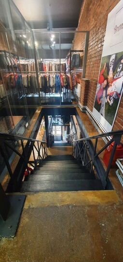 Здание, 460 м²