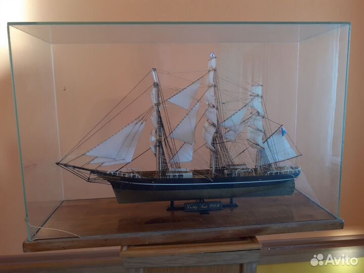 Модель корабля