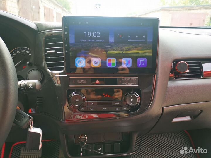 Магнитола TopWay TS7 на Mitsubishi Outlander