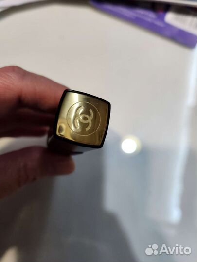 Помада Chanel rouge allure liquid powder 964