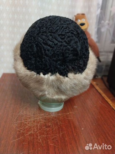 Шапка женская из норки и каракуля