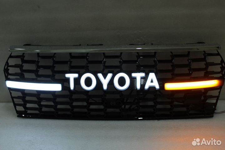 Prado 150 2017+ Решетка радиатора стиль 300 F5EN3