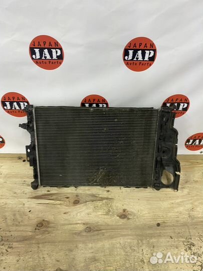 Радиатор охлаждения Volvo S60 FS