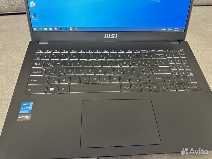 Ноутбук MSI Modern 15 B11M-002RU