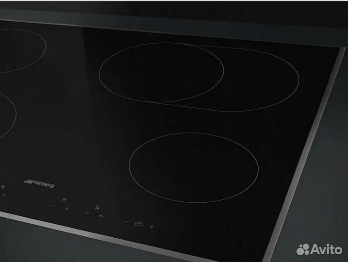 Электрическая варочная панель Smeg SE364emtb