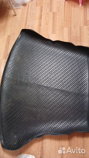 Коврик в багажник