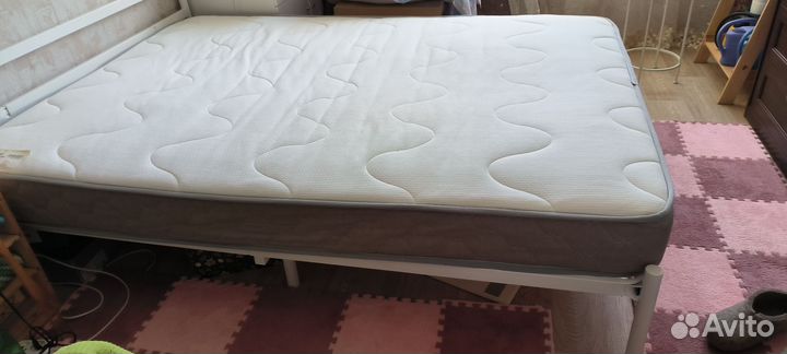 Матрас ортопедический 140х200 средней жесткий
