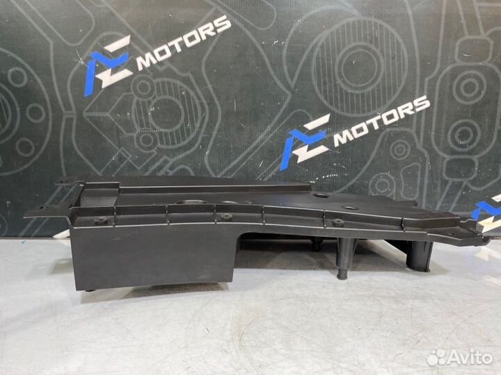 Отсек под инструмент Bmw X5 E53 M54B30 2006