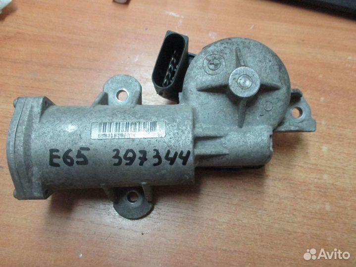 Моторчик заслонки печки 7-серия E65/E66