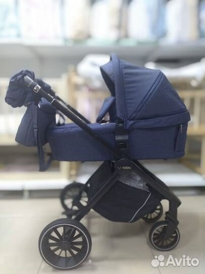 Коляска 2в1 Luxmom 760