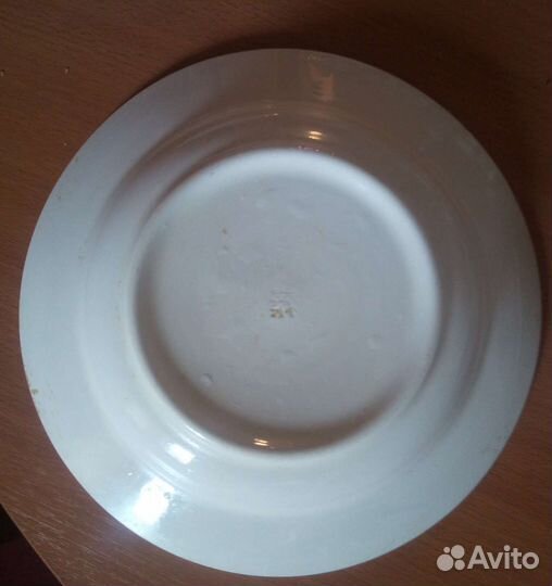 Тарелка сюжетная зик Конаково