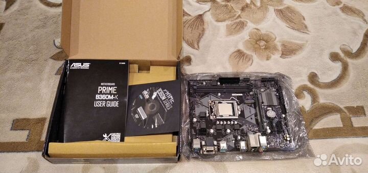 Материнская плата