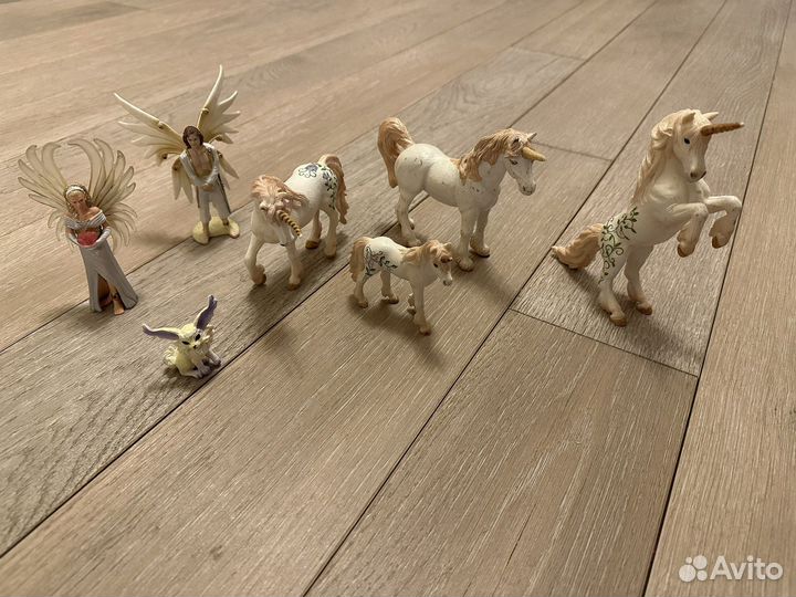 Фигурки schleich единороги