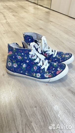 Кеды женские OF benetton