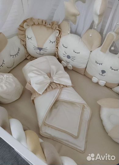 Комплект в кроватку с балдахином