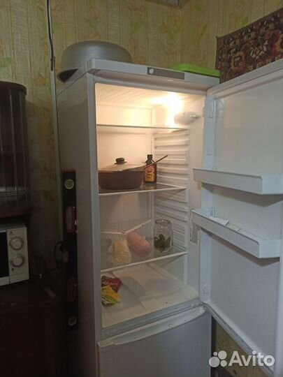 Стиральная машина / Холодильник