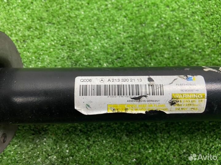 Амортизатор подвески передний Mercedes E-Class