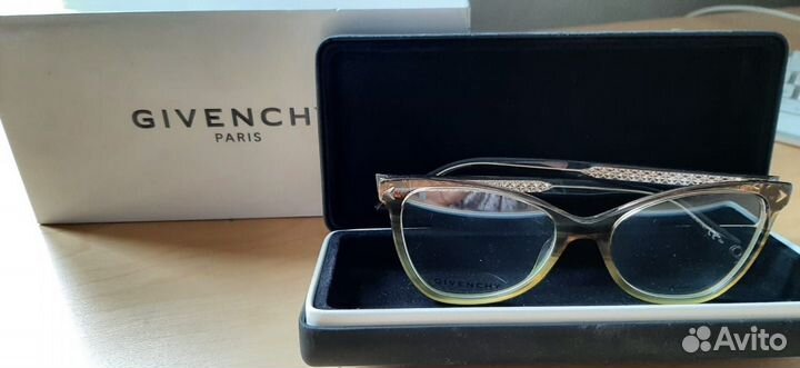 Оправа givenchy