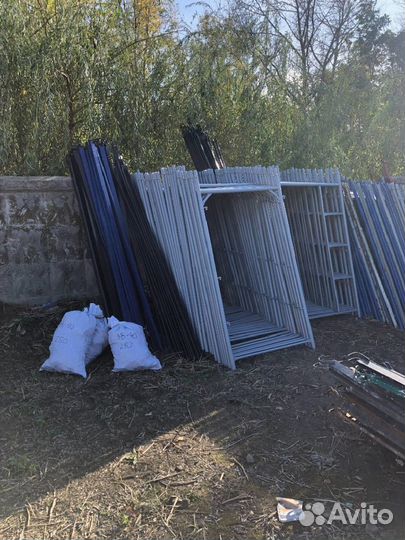 Леса строительные приставные