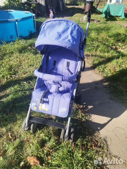 Прогулочная коляска трость