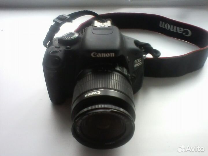 Фотоаппарат canon 600D