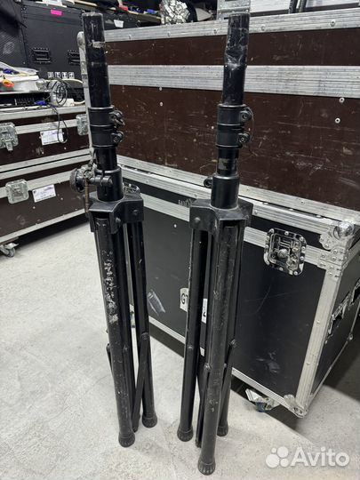 Стойки для акустических систем