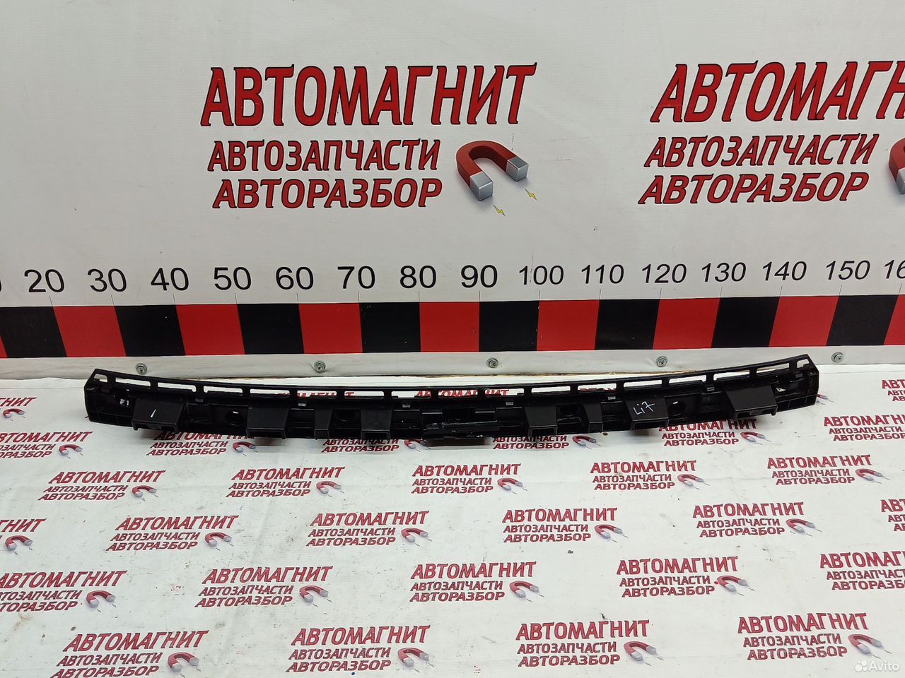 Кронштейн заднего бампера Lixiang L7