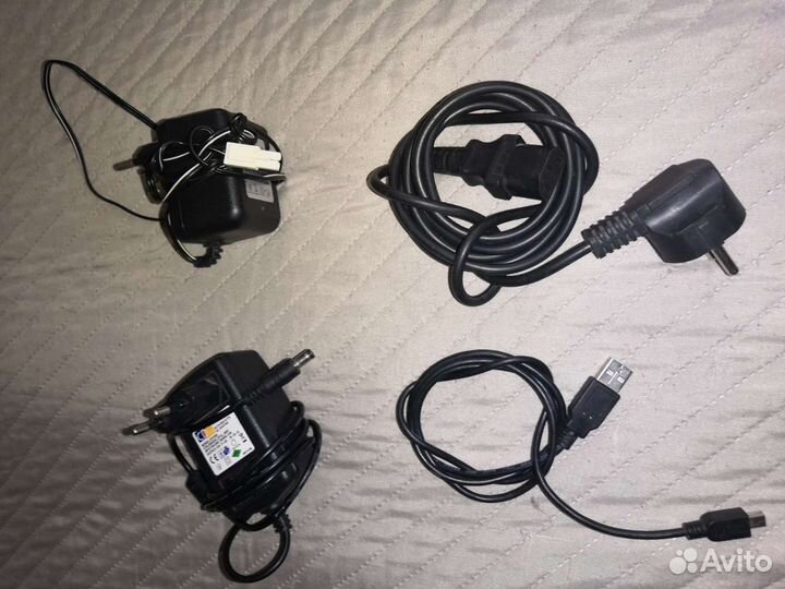 Зарядное устройство