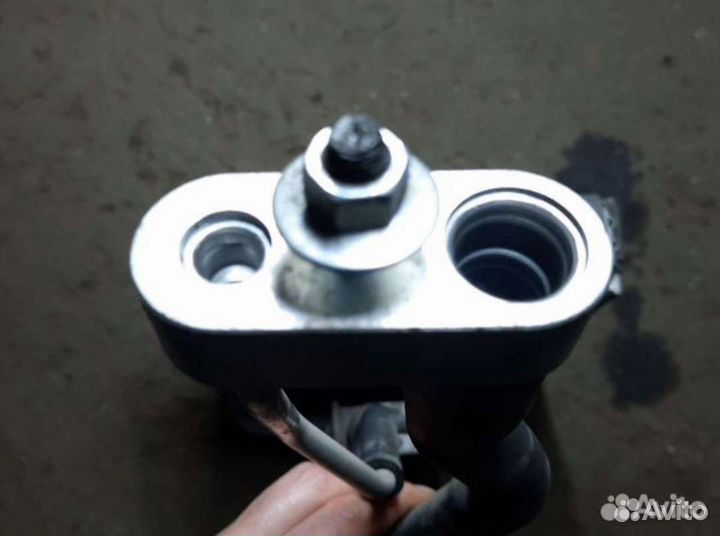 Радиатор отопителя Кия Карнивал 2