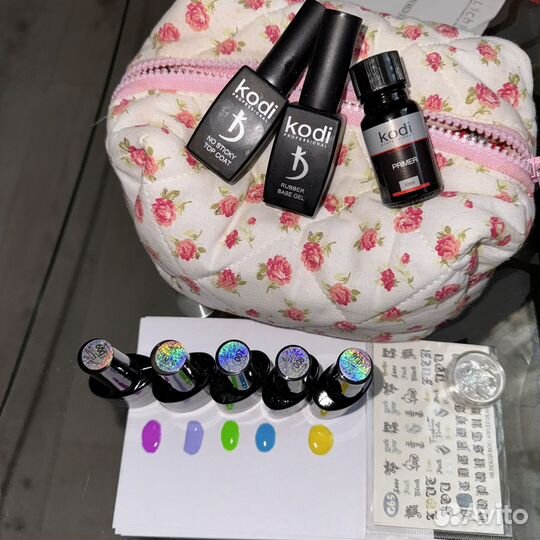 Гель лак для ногтей