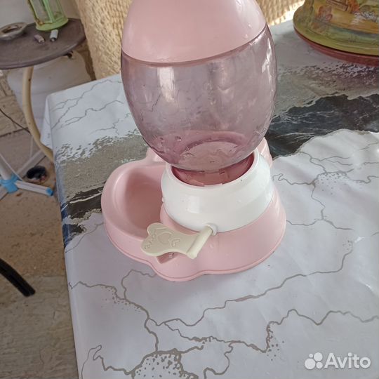 Кормушка для животных