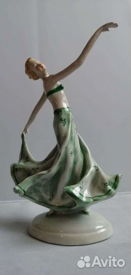 Статуэтка фарфор Германия