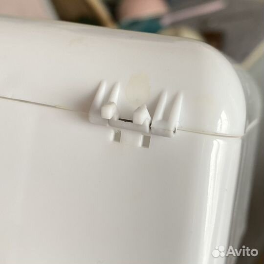 Емкость и средство для стерилизации инструмента