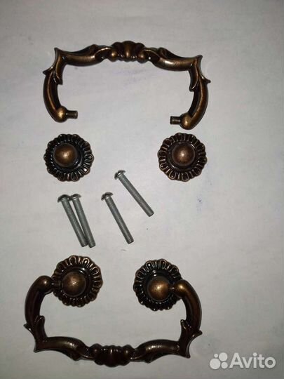 Мебельные ручки