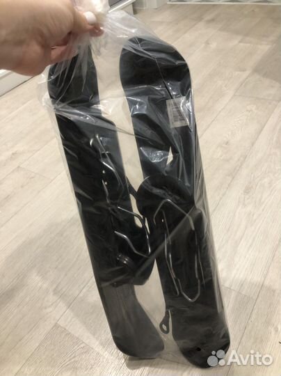 Лыжи на коляску новые