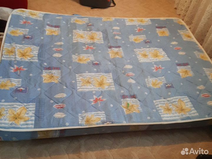 Матрас 140х200 бу