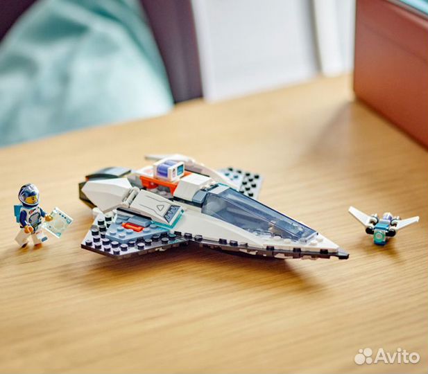 Lego City Space Interstellar Spaceship, 60430