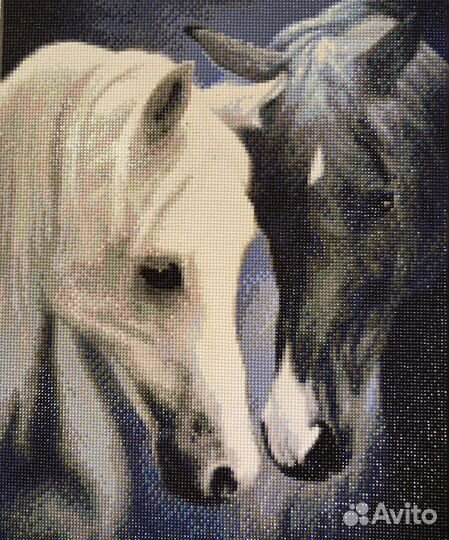 Собранная Картина из алмазной мозаики