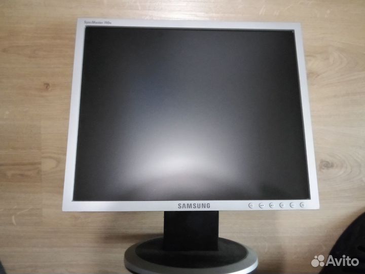 Нерабочие мониторы(на запчасти)